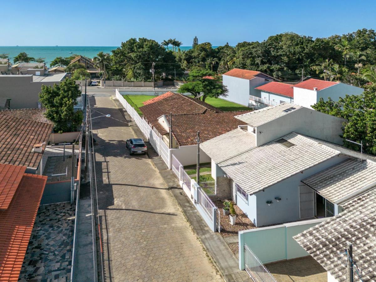Linda Casa A 150M Da Praia E Prox Ao Beto Carrero Penha  Dış mekan fotoğraf
